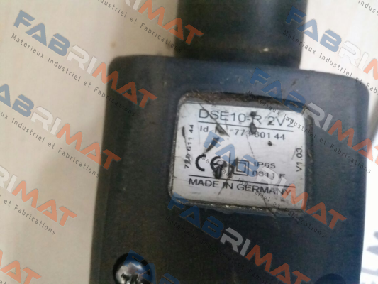 old reference number DSE-10-R 2V2 (77360133) - new reference number DSE10R 2V2 (77360133) Demag